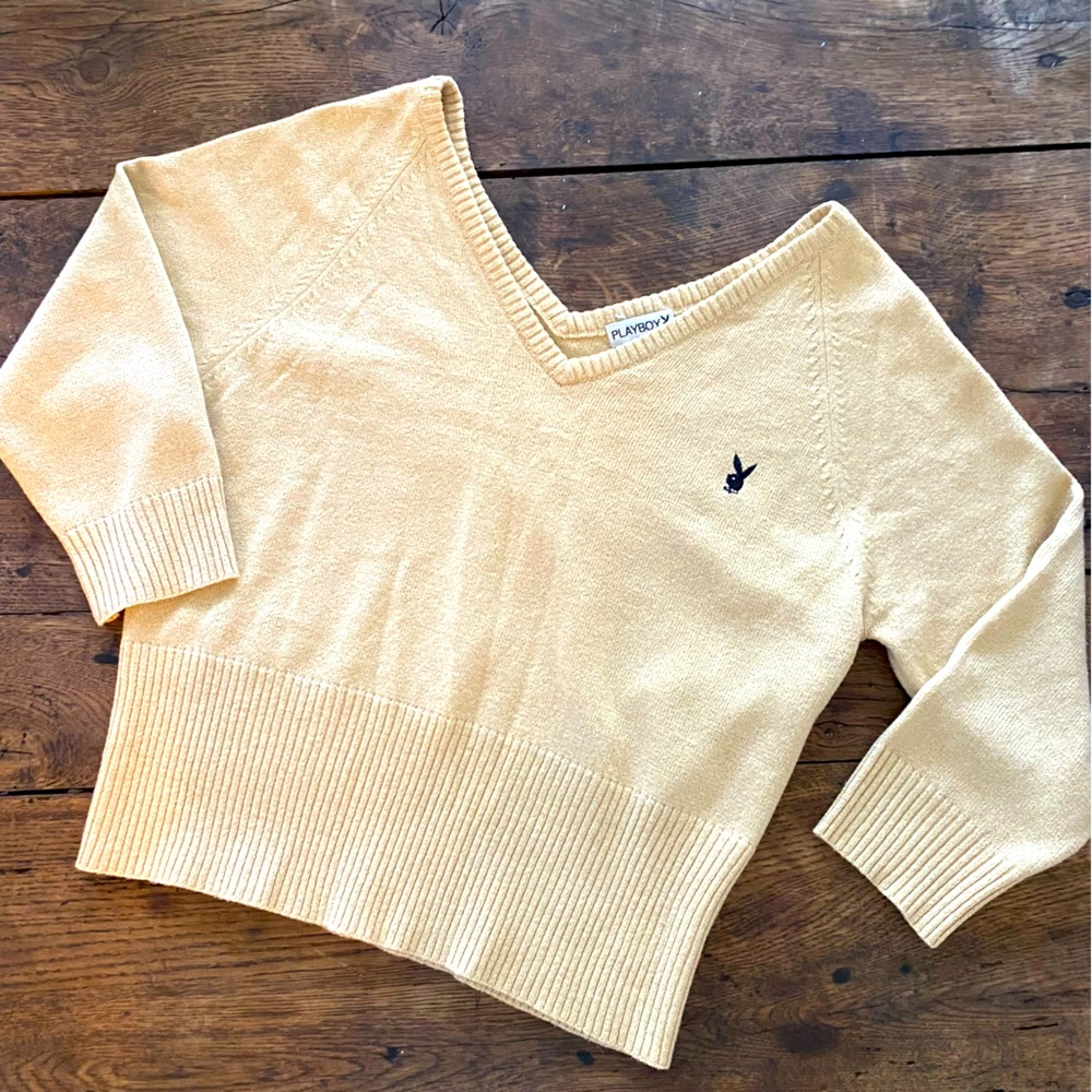 VTG PLAYBOY Gold Knit lightweight Sweater